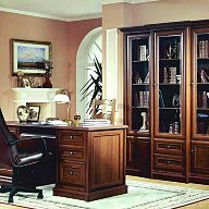Меблі в кабінет у класичному стилі