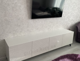 Тумби під телевізор