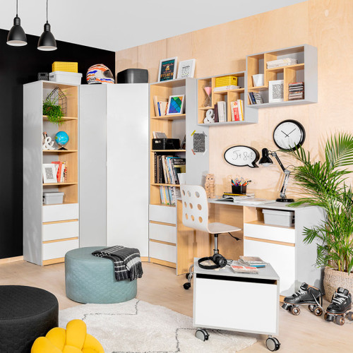 Фото углового шкафа NANDU SZFN2D BRW в интерьере детской