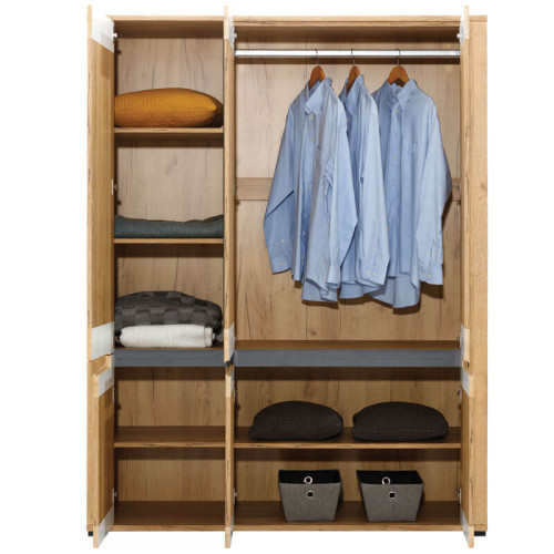 Фото шкафа с зеркалом YORK Y8 BOGFRAN – наполнение