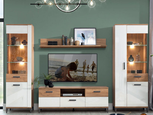 Фото тумбы ТВ SNOBI SB1 BOGFRAN в интерьере гостиной