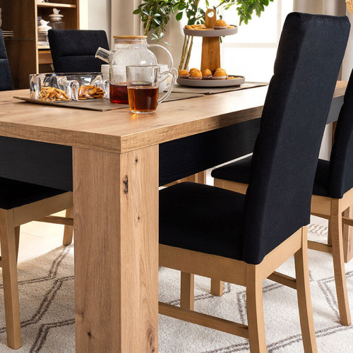 На фото стул OSTIA BRW в интерьере