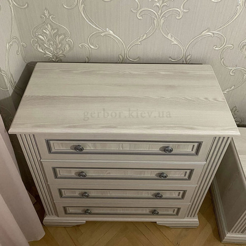 Фото комоду 4S/90 ВАЙТ Гербор ясен сніжний / сосна срібна - вигляд зверху