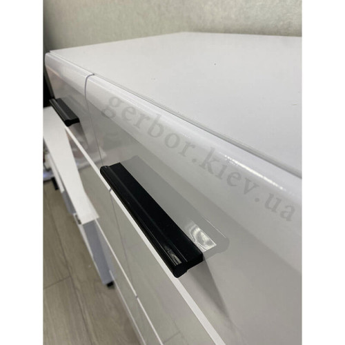 Фото вітальні АЛЯСКА БРВ від покупця – ручки тумби