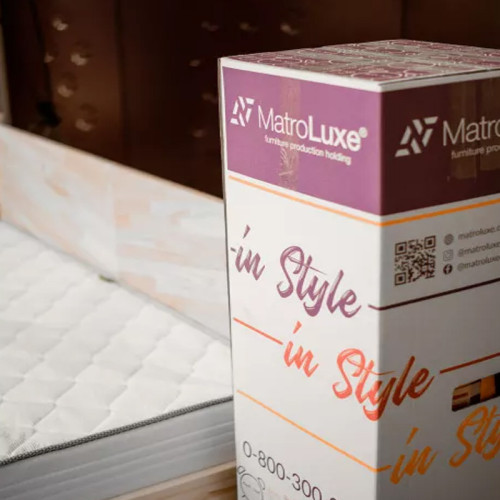 Фото коробки матраса ЛАЙК ИН СТАЙЛ МАТРОЛЮКС