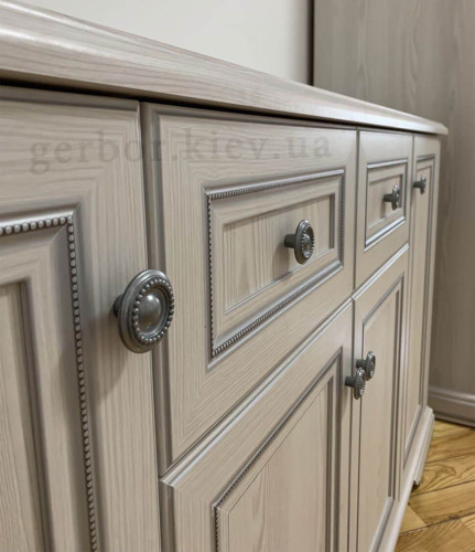 Фото комоду 4D2S ВАЙТ Гербор ясен сніжний / сосна срібна – ручки