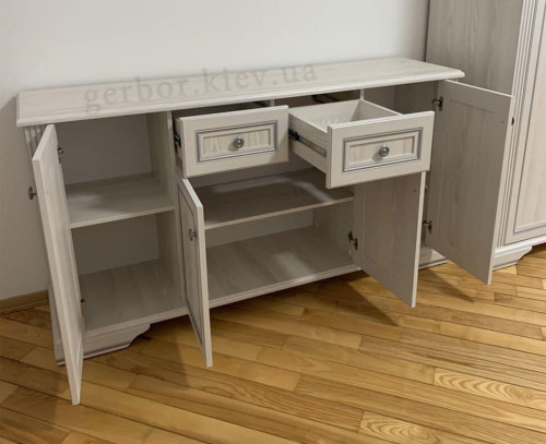 Фото комоду 4D2S ВАЙТ Гербор ясен сніжний / сосна срібна – наповнення