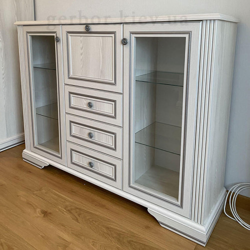 Фото буфету ВАЙТ  2W3S1B Гербор ясень сніжний / сосна срібна від покупця – вигоял збоку