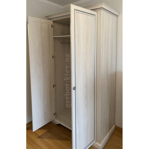 Фото шафи 2D ВАЙТ Гербор  від покупця – вигляд збоку