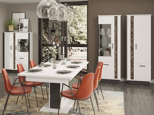 Фото пенала MARCO MR8 BOGFRAN в интерьере столовой