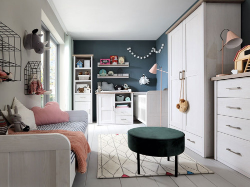 Фото комода LUCA BABY KOM4S BRW в интерьере детской