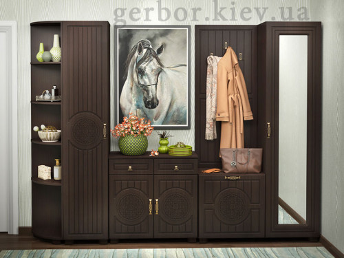 Фото мини-прихожей МОНБЛАН МБ-11 САНТИ орех темный в интерьере прихожей