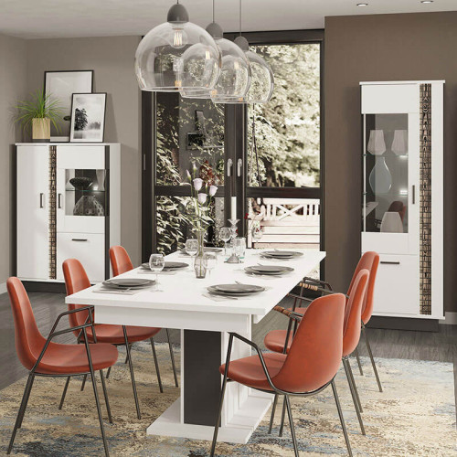 Фото обеденного стола MARCO MR12 BOGFRAN в интерьере столовой