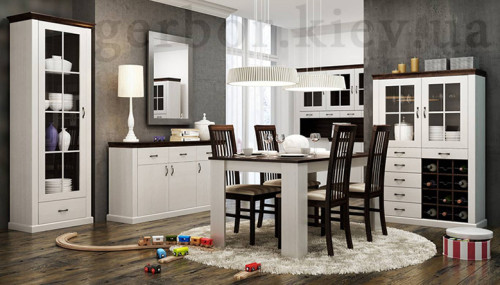 Фото витрины 1W1S LAVENDA VMV Holding в интерьере столовой