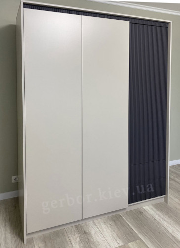 Фото шафи МОНАКО SZF3D2S  Гербор кашемір / елегантний сірий софт тач від покупця – вигляд збоку