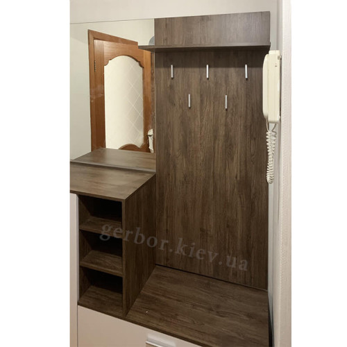 Фото передпокою ВЕТЛАНДА Гербор – вішак