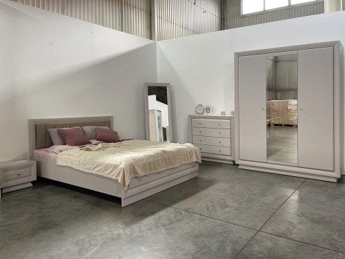 Фото шафи ЛАРГО КЛАСIК SZF3D БРВ (ВМК) в інтер'єрі спальні 