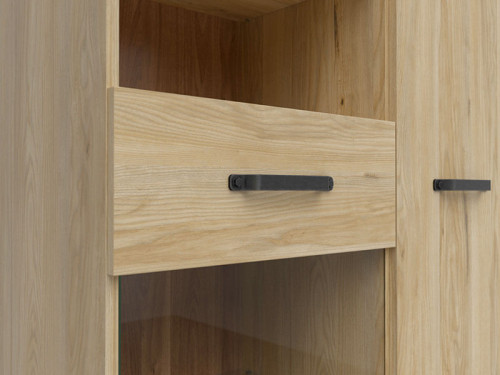 Фото вiтрини  з підсвіткою LARA REG1D1W/90_LED BRW – ручки