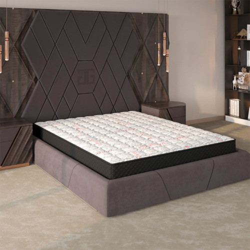 Фото матраца ПЛЕЖЕ РОМАНС МАТРОЛЮКС на ліжку