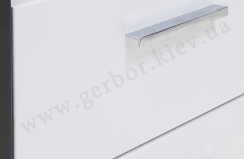 На фото ручка стеллажа GRAY GR6 BOGFRAN