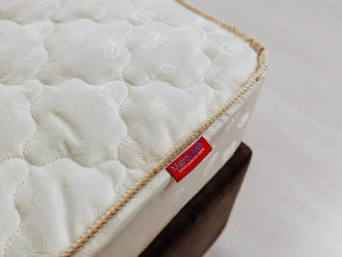 На фото поверхность матраса БУМ-3 БУМ  МАТРОЛЮКС