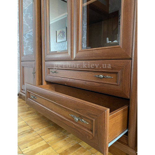 Фото вітрини 2D2S Соната Гербор від покупця – ручки