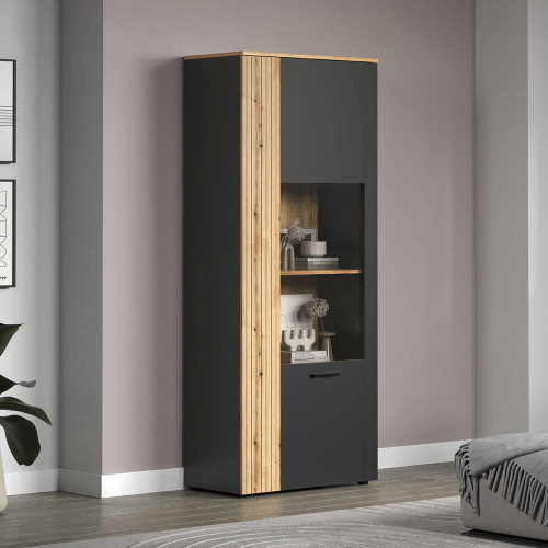 Фото вітрини ESTEBAN 1D1W MEBELBOS в інтер'єрі – вигляд збоку