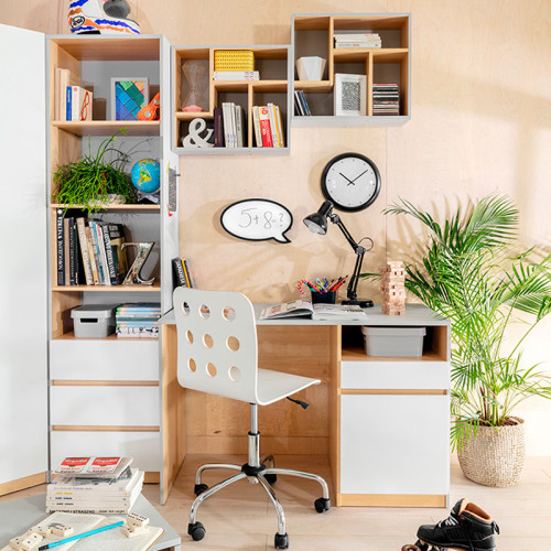 Фото письменного стола NANDU BIU1D1S BRW в интерьере детской