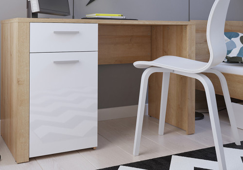 Фото письменного стола для детской BALDER BRW