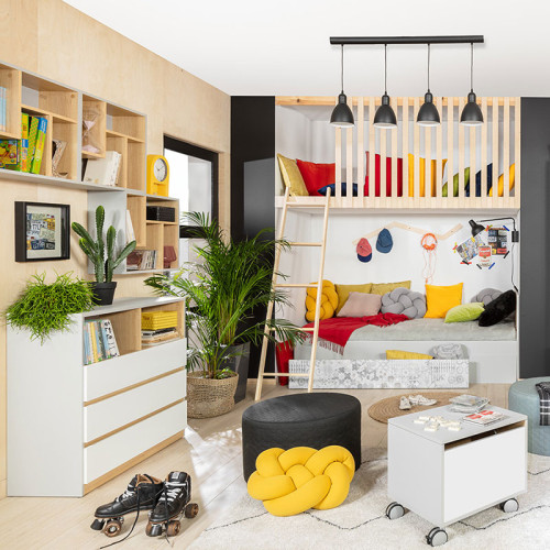 Фото комода NANDU Комод KOM3S BRW в интерьере детской